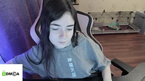 Snapshot of melisanilson chatting on December 28, 4:19 am melisanilson online show from December 28, 4:19 am