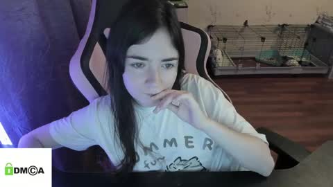 Snapshot of melisanilson chatting on February 9, 3:53 am melisanilson online show from February 9, 3:53 am