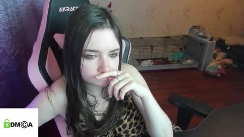 Snapshot of melisanilson chatting on December 19, 8:54 am melisanilson online show from December 19, 8:54 am