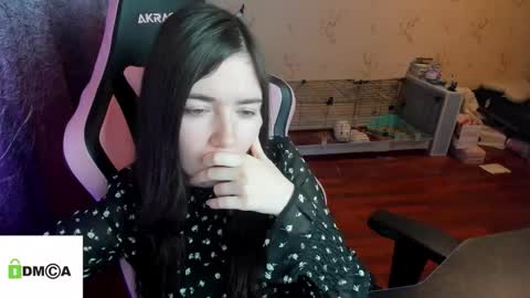 Snapshot of melisanilson chatting on January 8, 4:42 pm melisanilson online show from January 8, 4:42 pm