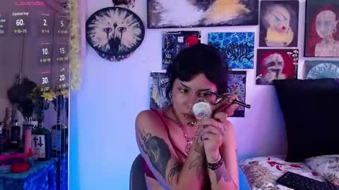 Snapshot of melisavelvet chatting on May 3, 8:15 pm Melisa Velvet online show from May 3, 8:15 pm