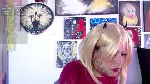 Snapshot of melisavelvet chatting on June 5, 9:31 pm Melisa Velvet online show from June 5, 9:31 pm