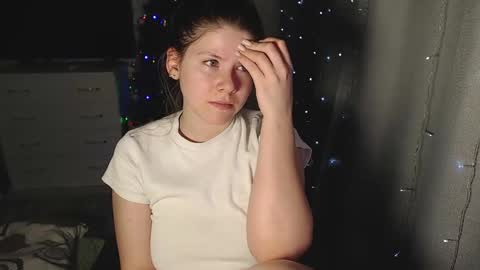 Snapshot of melissa__ray chatting on January 16, 8:25 pm Melissa Ray online show from January 16, 8:25 pm