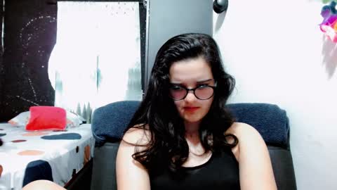 Snapshot of melissa_and_dany chatting on March 5, 6:45 pm Melissas Corner online show from March 5, 6:45 pm