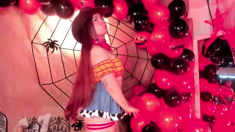 Snapshot of melissa_es chatting on October 27, 12:42 pm melissa_es online show from October 27, 12:42 pm