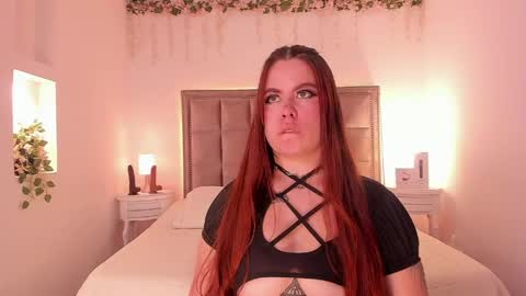 Snapshot of melissa_es chatting on May 5, 5:21 pm melissa_es online show from May 5, 5:21 pm