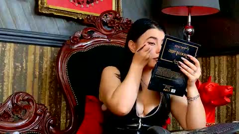 Melissa online show from December 1, 6:51 am