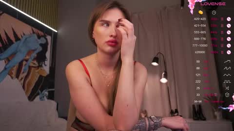 Melissa online show from November 28, 1:47 pm