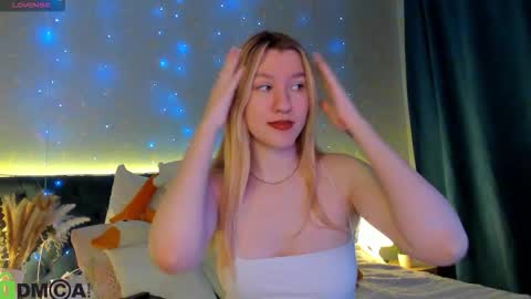 melissa_moooree online show from November 29, 8:17 am