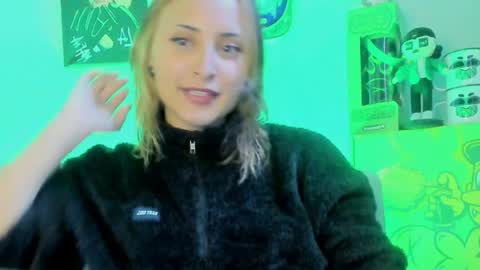 melissa_noir online show from May 6, 6:13 pm