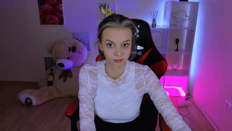 Melissa online show from January 22, 11:32 pm