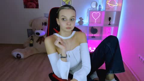 Melissa online show from January 27, 7:46 pm