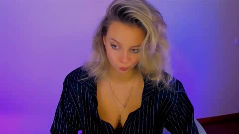 Melissa online show from September 16, 12:50 pm