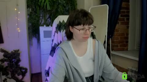 Snapshot of melissa_wells chatting on June 26, 10:25 pm Melissa online show from June 26, 10:25 pm