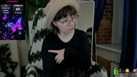 Snapshot of melissa_wells chatting on June 27, 8:36 pm Melissa online show from June 27, 8:36 pm