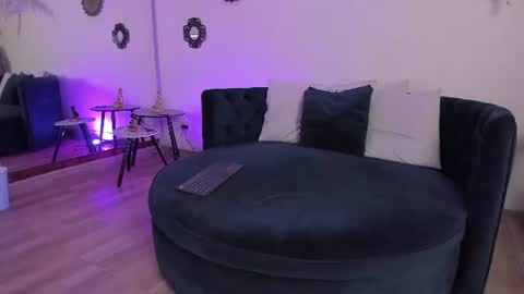 Meli online show from August 1, 9:03 pm