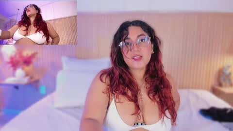 M E L I S S A  online show from April 30, 12:00 pm