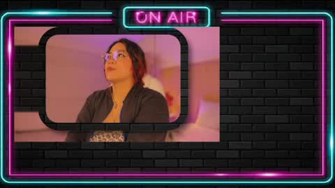M E L I S S A  online show from July 7, 11:25 am