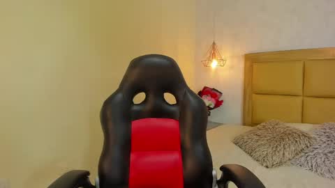    online show from May 14, 7:53 pm