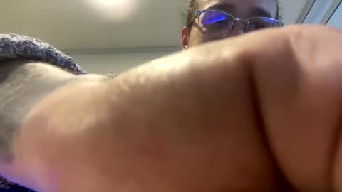 Snapshot of melkkor chatting on December 17, 1:33 am Melkkor Independient Model online show from December 17, 1:33 am