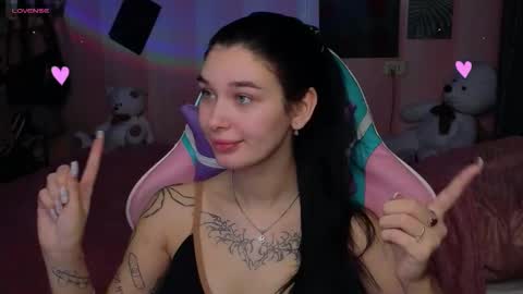 Snapshot of mella_freya chatting on October 28, 10:23 pm Freya IM NONUDE online show from October 28, 10:23 pm