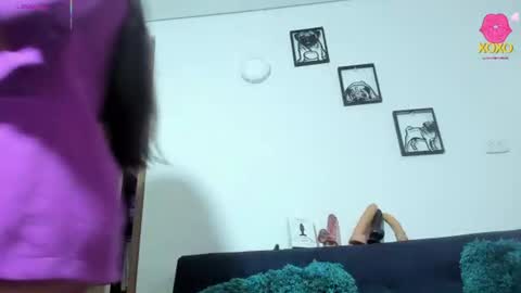 Snapshot of mellanie33 chatting on June 12, 11:53 am mellanie online show from June 12, 11:53 am