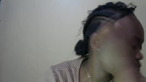 mell online show from January 17, 10:22 am