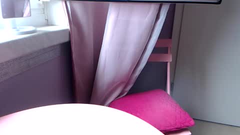 Melli online show from October 1, 11:05 am