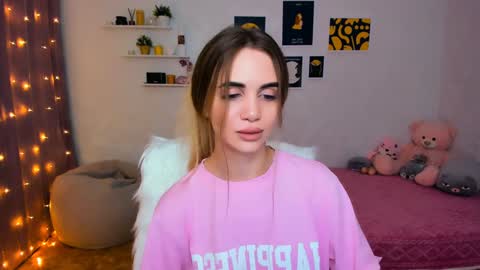 Tessa online show from January 8, 8:50 pm