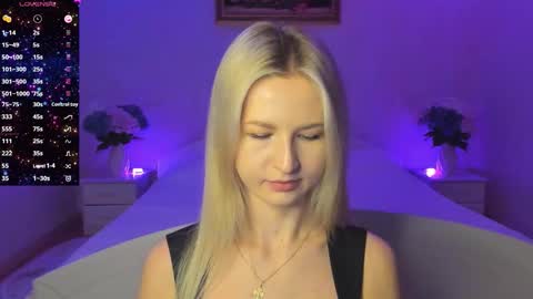 Snapshot of mellina_tey chatting on November 24, 6:51 pm Mellina online show from November 24, 6:51 pm