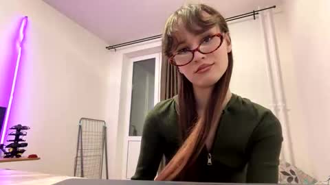 Snapshot of mellisa999 chatting on May 17, 8:05 pm mellisa999 online show from May 17, 8:05 pm