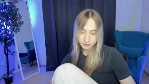 mellisadream online show from October 8, 1:47 am