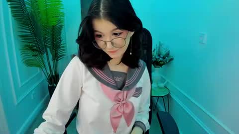 mellsawertyq online show from October 1, 7:31 pm