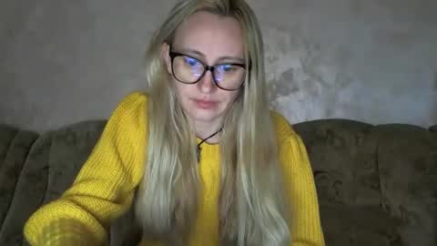 Melly online show from December 22, 7:38 am