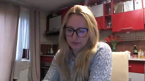 Melly online show from April 21, 6:52 am