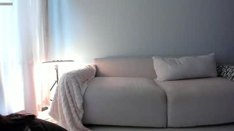 Snapshot of melmean chatting on June 6, 9:03 am Mel online show from June 6, 9:03 am
