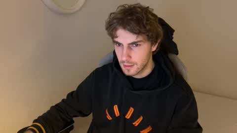 Melodicass online show from February 10, 9:30 pm