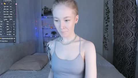 melodievejar online show from March 18, 4:26 am