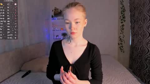 melodievejar online show from March 23, 4:27 am