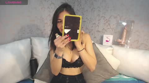 Melodi online show from February 2, 1:08 pm