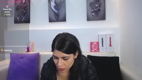 Melodi online show from January 6, 1:26 pm