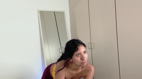 Snapshot of melody24_ chatting on January 29, 6:39 pm melody24_ online show from January 29, 6:39 pm