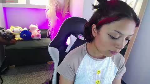 melody701583as online show from June 25, 12:20 pm