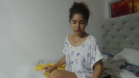 Snapshot of melody_phillips2 chatting on December 30, 9:48 am melody phillips online show from December 30, 9:48 am