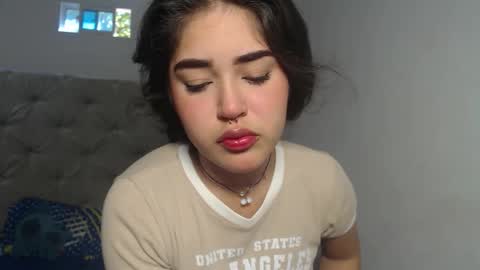 Snapshot of melody_phillips2 chatting on November 5, 3:34 pm melody phillips online show from November 5, 3:34 pm