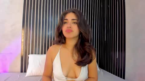 Snapshot of melody_phillips2 chatting on February 12, 5:02 am melody phillips online show from February 12, 5:02 am