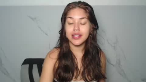 Snapshot of melody_phillips2 chatting on July 29, 8:12 am melody phillips online show from July 29, 8:12 am