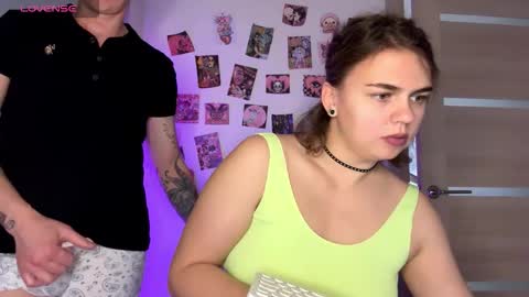 Snapshot of melody_song chatting on October 30, 7:21 am melody_song online show from October 30, 7:21 am