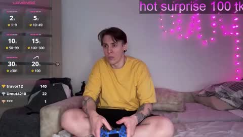 melody_song online show from February 24, 8:29 pm