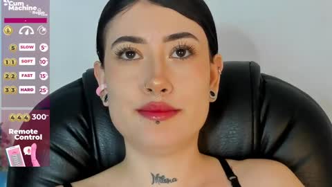 Snapshot of melody_suarez chatting on January 28, 11:07 pm MELODY online show from January 28, 11:07 pm